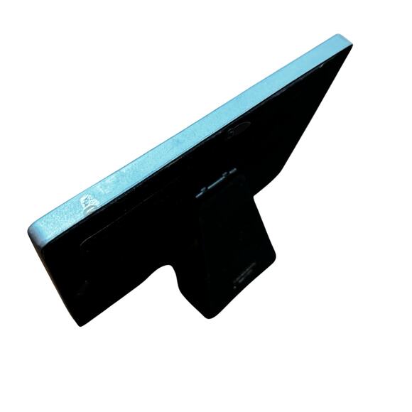 Bella Momento Minimalist Photo Frame Antique Inspired 6" x 4" Landscape Enamel - Picture 4 of 7